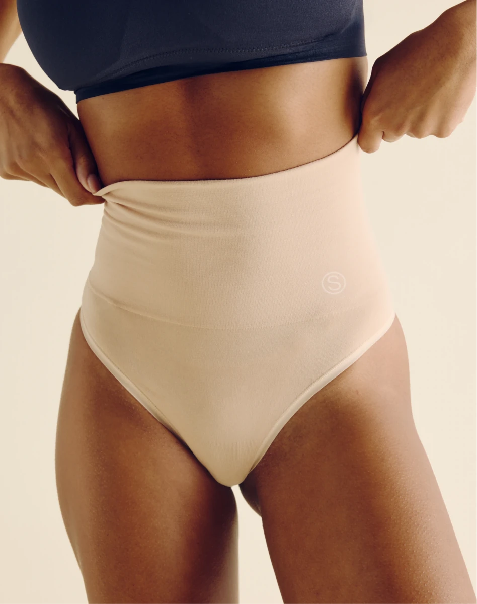 String sculptant Taille haute Talia