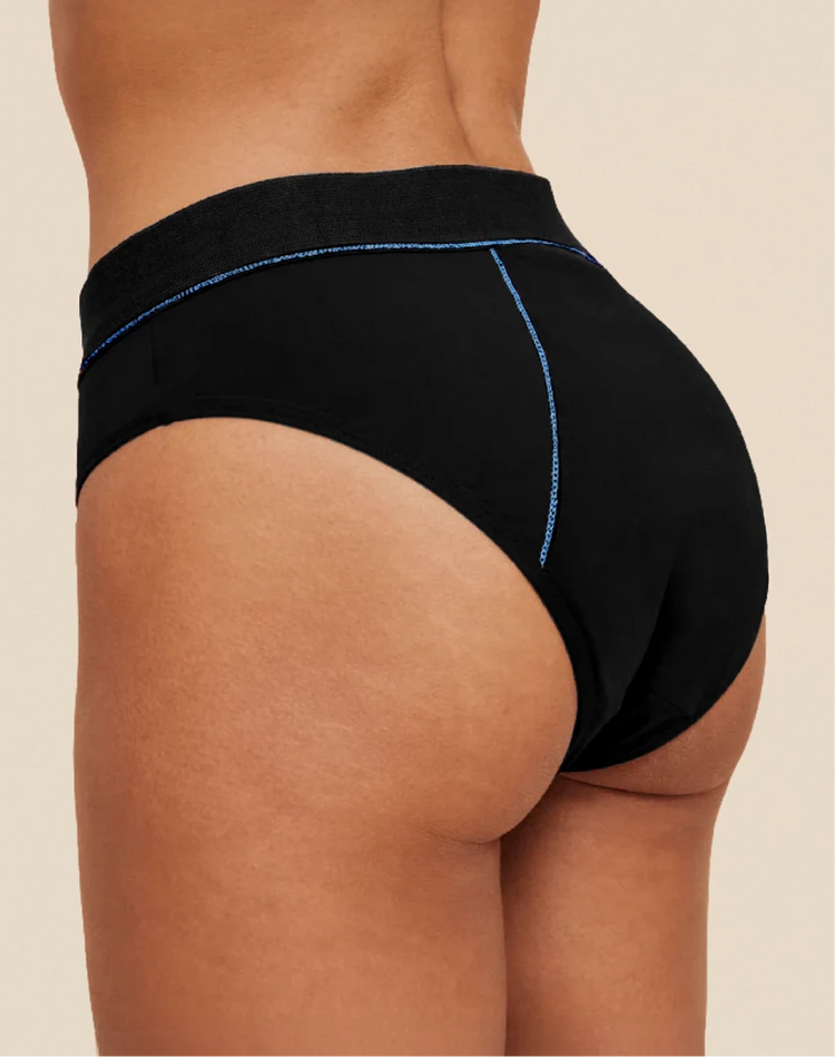 Sisters Republic FR La culotte menstruelle en tissus BIO efficace 12h sans fuite, ni odeur, ni sensation d'humidité. Élue "Victoire de la Beauté Top Innovation"